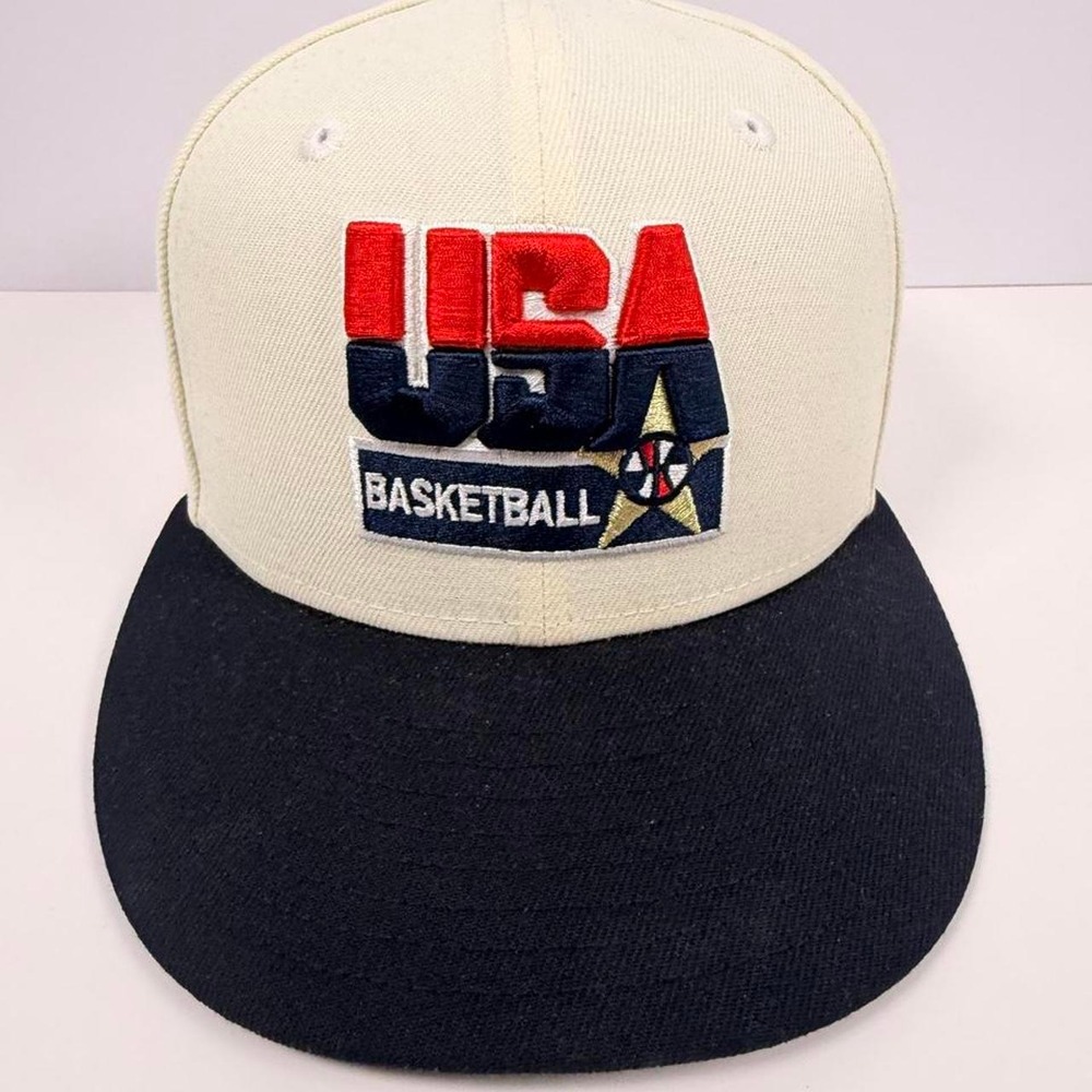 New Era 59FIFTY USA Basketball Dream Team Fitted Hat 7 1/8 Cream Navy